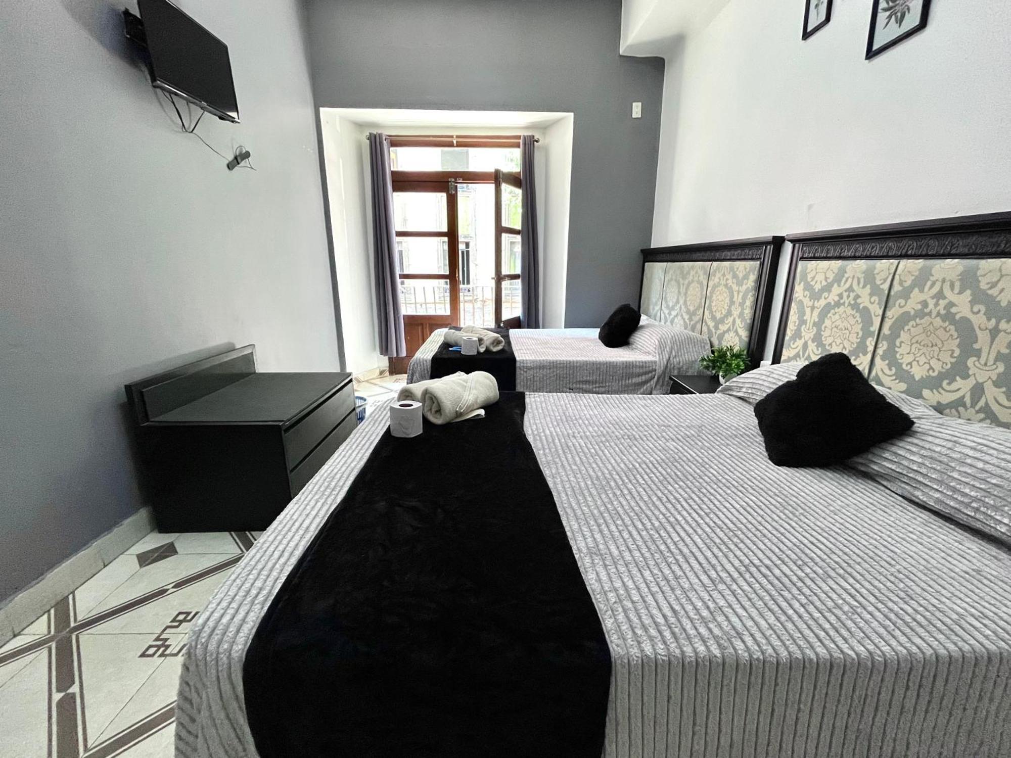 Alto Hostel Mexico City Exterior photo